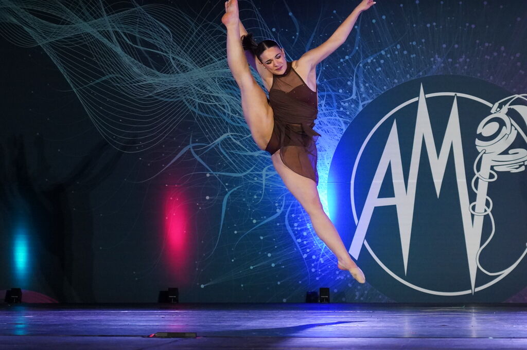 Street jazz hip-hop crew performing at Moves Dance Studio